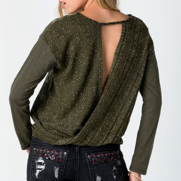 Miss Me Sweaters - NWT // Miss Me Magic Garden Top